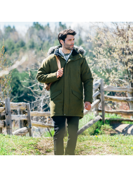 TM19411__684_B_FR_ONL_CROP