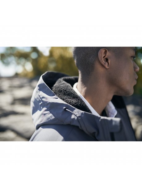 TM19412__990_A_ONL-Detail-2