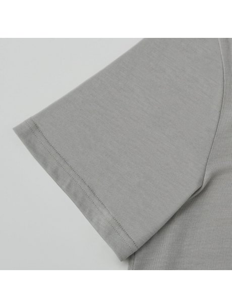 TM16673__886_A_Detail_Cuff