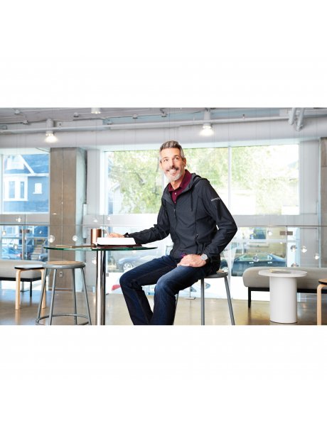 TM18212_994_D_lifestyle-launchplay-logo