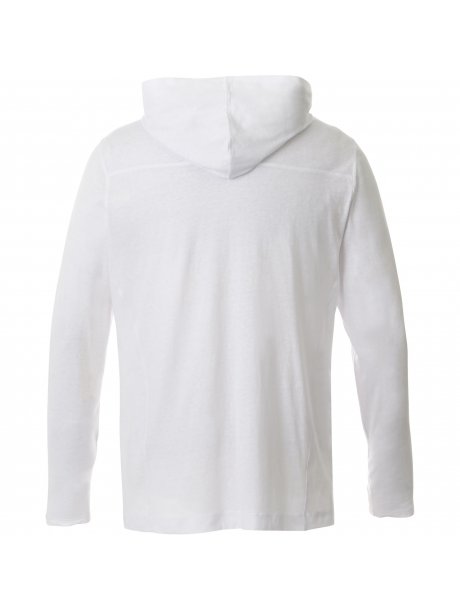 TM18213_125_B_OFF-MODEL-BACK