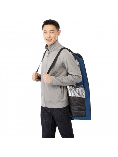 TM1965119651438_B_on-model-strap-detail