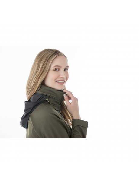 TM9290792907_684_B_on-model-hood-detail