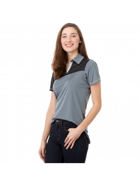 TM96702_945_B_on-model-side