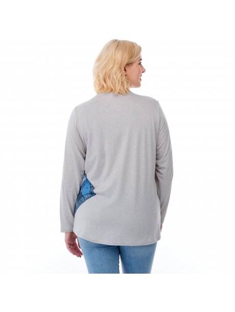 TM9788697886932_D_on-model-back-cosmos-logo