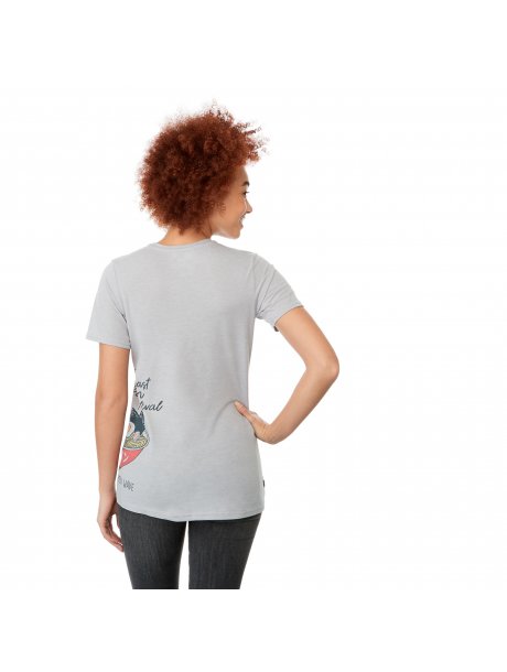 TM9788797887932_D_on-model-back-westcoastramen-logo