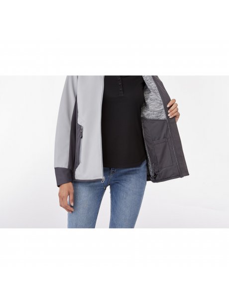 TM9953599535927_B_on-model-interiorpocket-detail-2