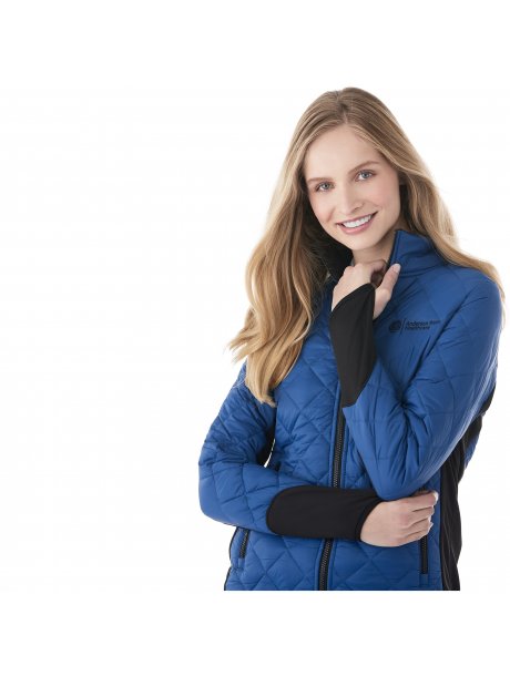 TM9954799547_438_D_on-model-thumbexits-detail-andersonwells-logo