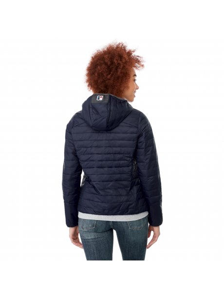 TM9965299652573_D_on-model-back-finch-logo