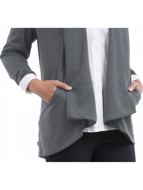 TM9861398613_988_D_on-figure-detail-pockets