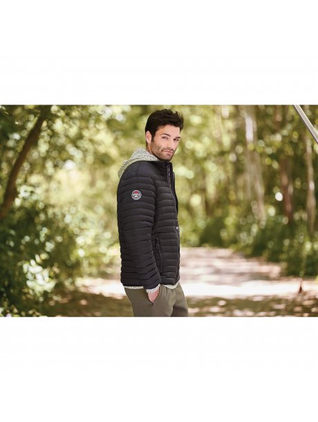 TM1981219812_995_B_ON