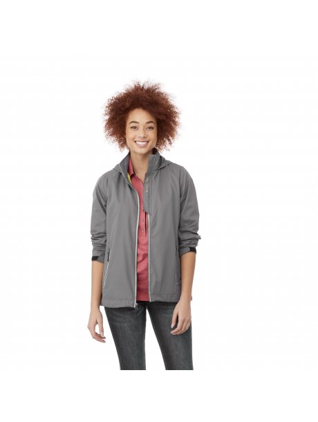 TM9272492724945_D_on-model-front-menamo-logo