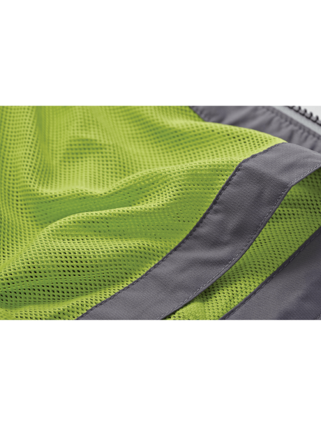 TM12724_945_A___9203