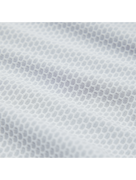 TM18307_922_A__OFF_4552