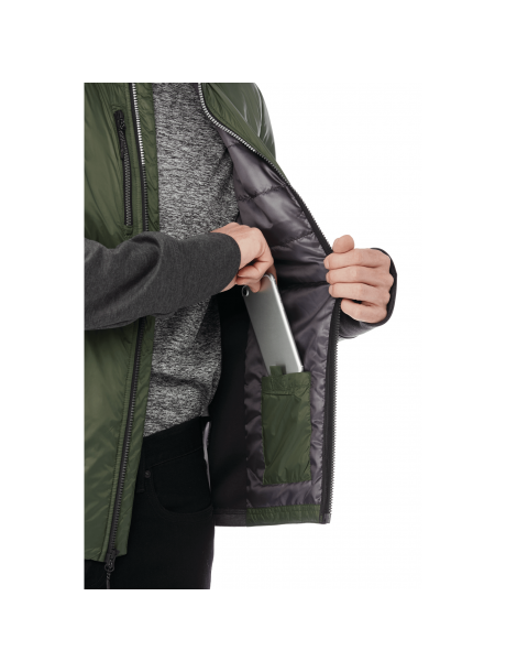 TM19555_684_B__ONS_1203